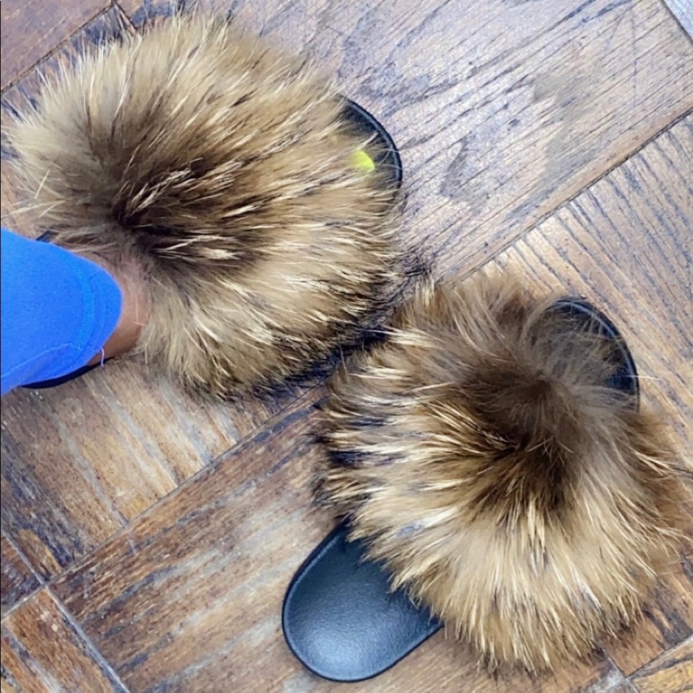 Fur slides 🎀